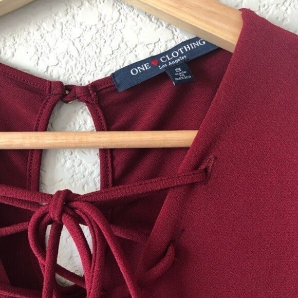 One Clothing Red Long Sleeve Lace Up Romper S - Picture 4 of 4